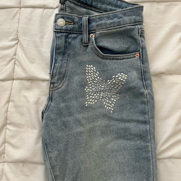 Wild Fable Y2K Butterfly Rhinestone Flare Jeans - Picture 4 of 4